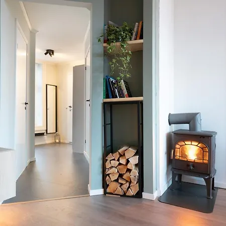 The Golden Lion Street Getaway *