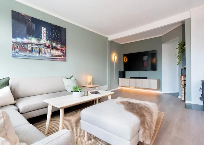 The Golden Lion Street Getaway Apartamento